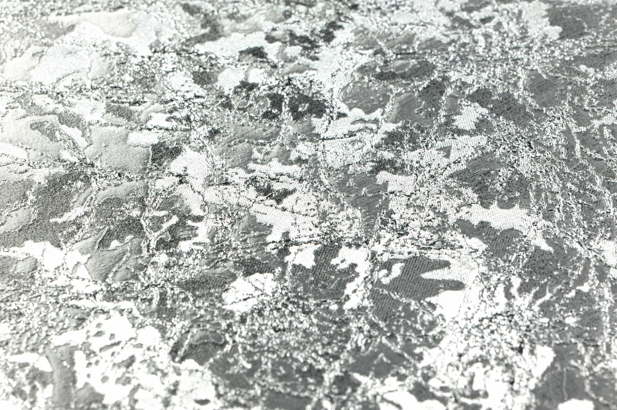 Tapete Lucinda Silber 5 Tapete Lucinda Silber – Bild 3