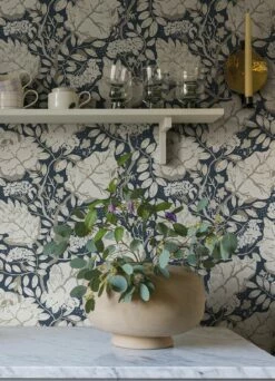 Tapete Bellis Graublau