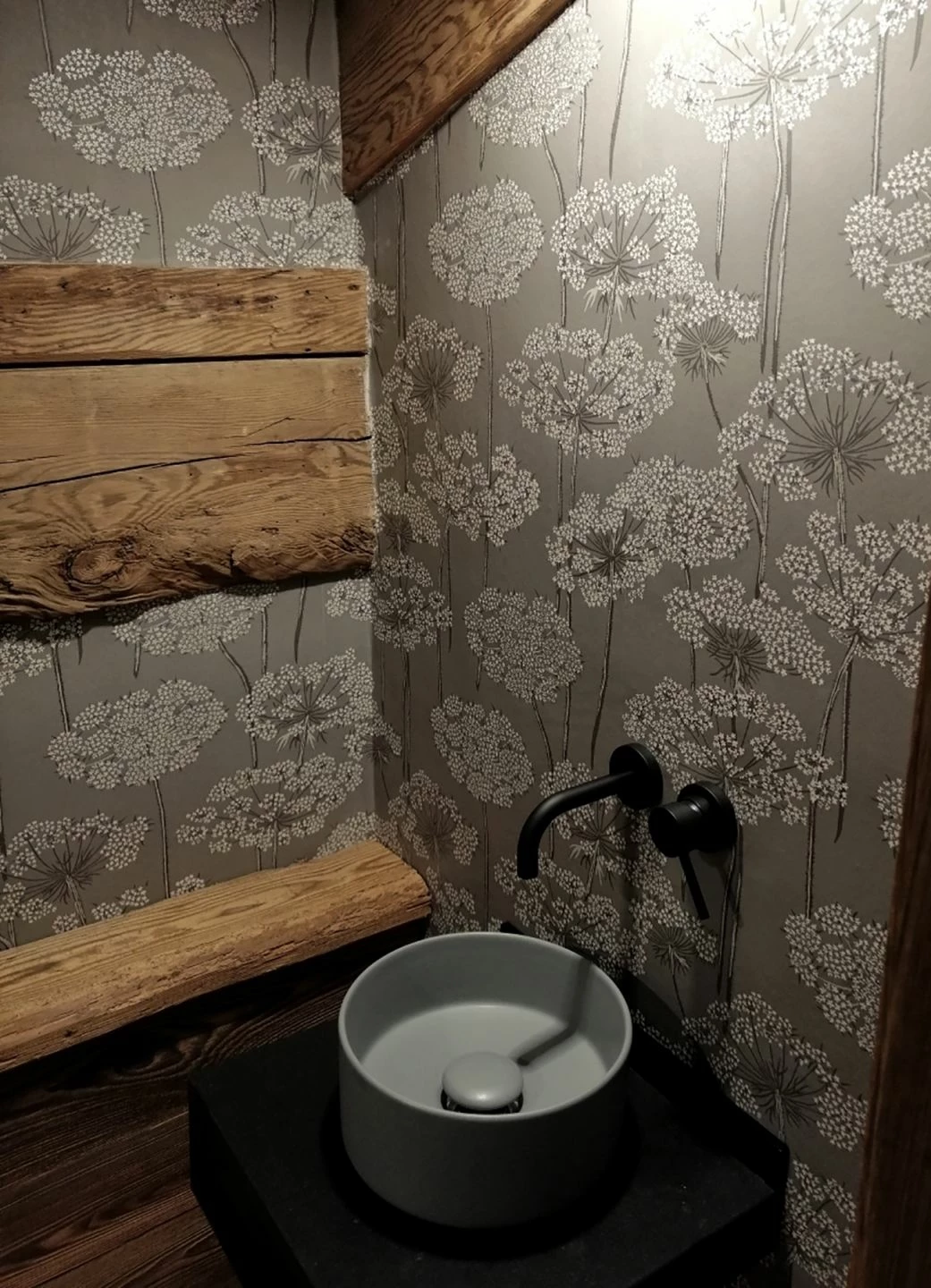 Tapete Esoka Grau 6 Tapete Esoka Grau – Bild 4