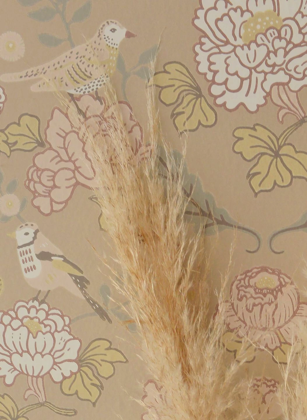 Tapete June Beige 5 Tapete June Beige – Bild 3