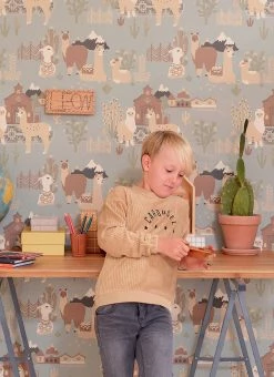 Tapete Lama Village Pastellgraublau 11 Tapete Lama Village Pastellgraublau -Geschaft Tapeten Lama Village D 389363 2880x1440