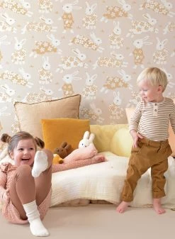 Tapete Rabbit Party Hellgraubeige -Geschaft Tapeten Rabbit Party C 389391 2880x1440