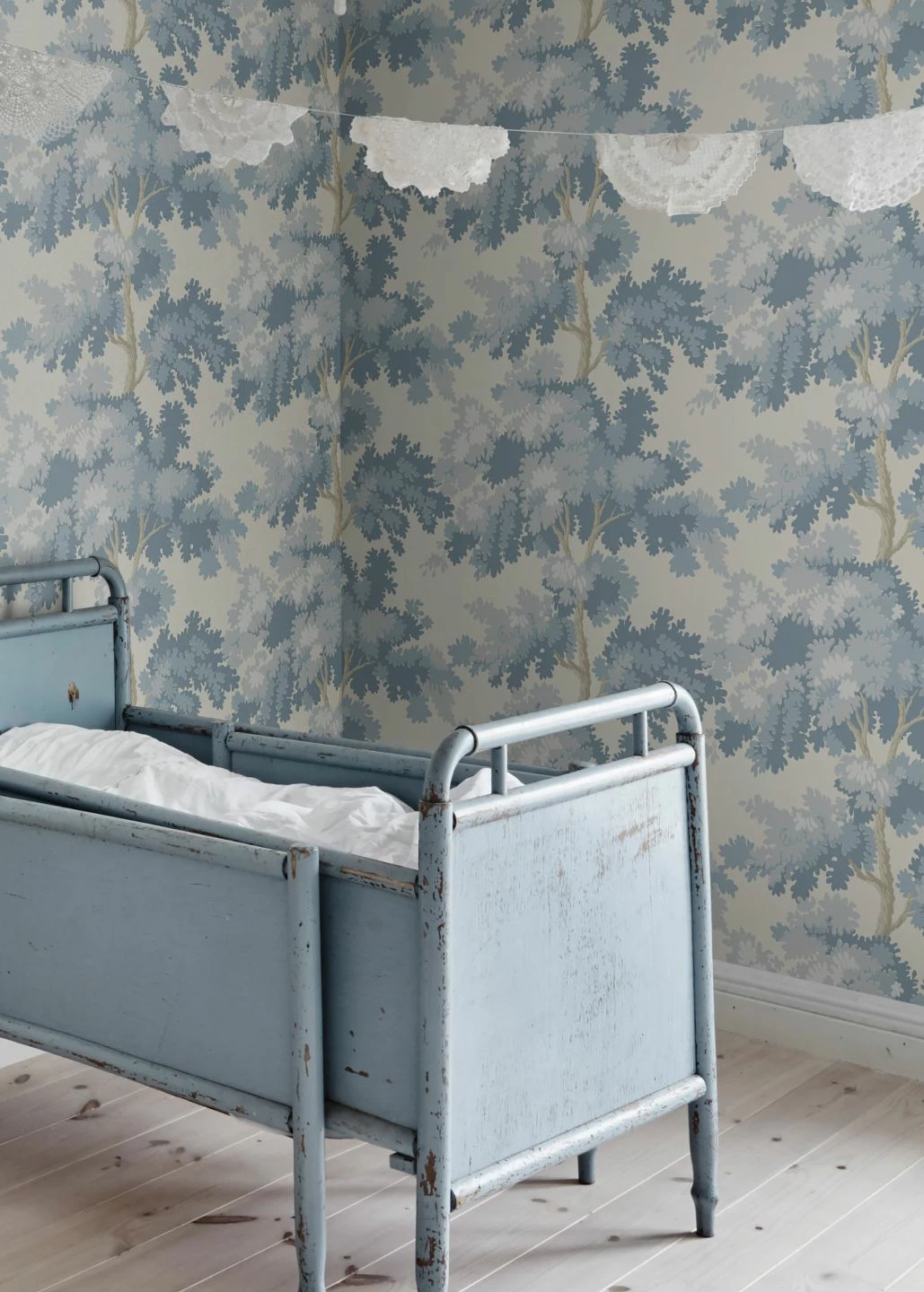 Tapete Raphael Trees Hellblau 5 Tapete Raphael Trees Hellblau – Bild 3