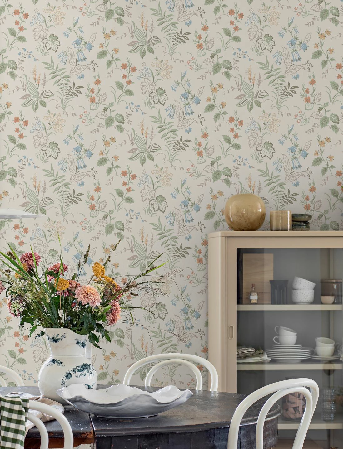 Tapete Ulrika Grauweiss 6 Tapete Ulrika Grauweiss – Bild 4